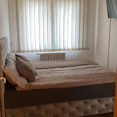 Apartman Amina *