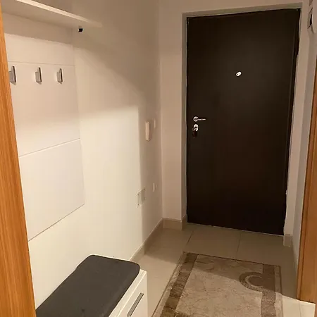 Amina Apartman